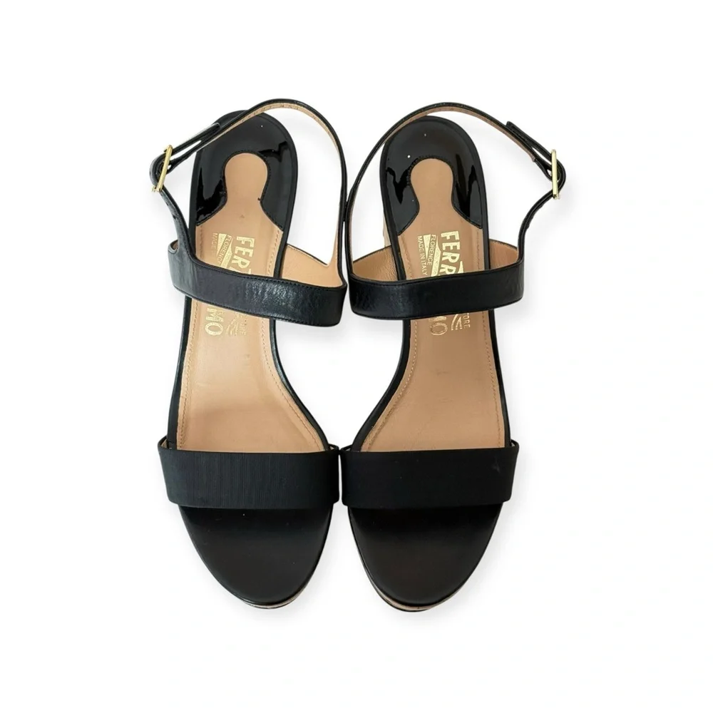 Salvatore Ferragamo ꔘ Mollie Chain Platform Wedge Sandals ꔘ Black Leather ꔘ 9.5B